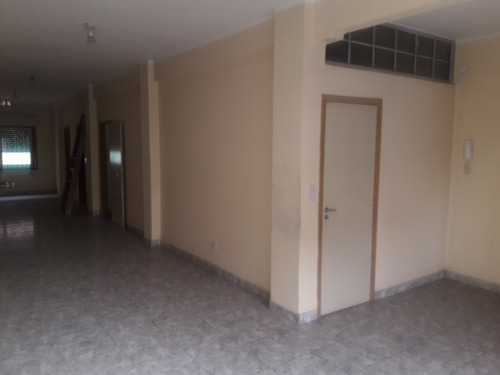 Imagen 11 de 13 de Inmueble Comercial En Alquiler En Lanus Oeste