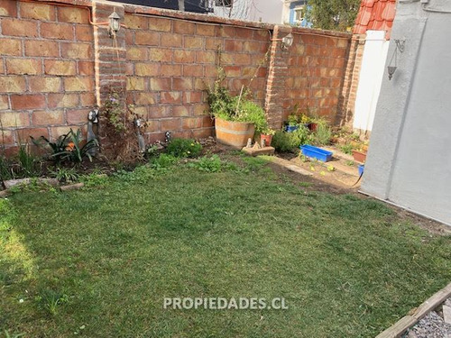 Casa En Venta En Ñuñoa