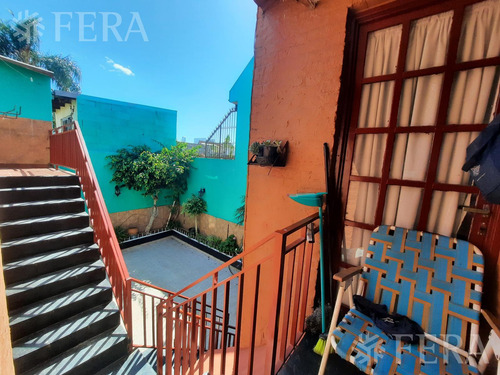 Venta De Casa De 5 Ambientes Con Cochera Y Local En Lanús Oeste