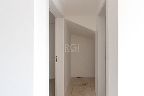 Casa Em Porto Alegre Com 3 Dormitórios - Lu430955