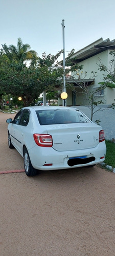 Imagem 2 de 12 de Renault Logan 2016 1.6 Expression Hi-power 4p
