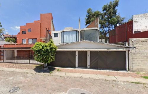 Vendo Casa En Calz. De Las Águilas, Colonia Villa Verdún!!! 2 0 4