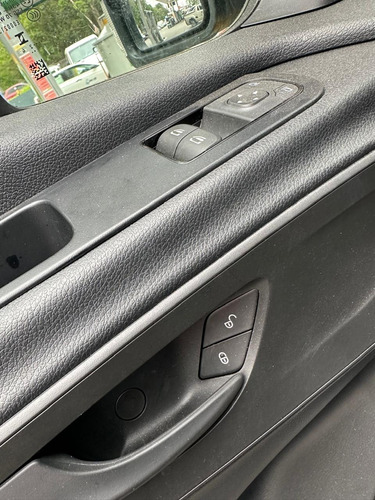 Mercedes-Benz Sprinter 2.0 Vidrado 517 Cdi Rd Extra Longo Teto Alto 15,3M3 5P Diesel
