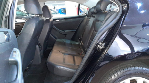 Imagem 9 de 15 de Volkswagen Jetta 2.0 Comfortline 120cv 2014
