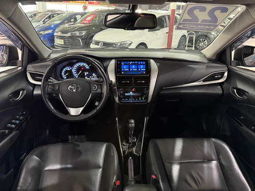 Toyota Yaris 1.5 16V FLEX SEDAN XS CONNECT MULTIDRIVE
