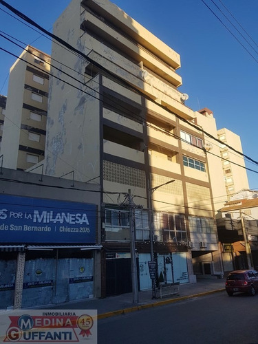 Venta Departamento De 2 Ambientes En San Bernardo