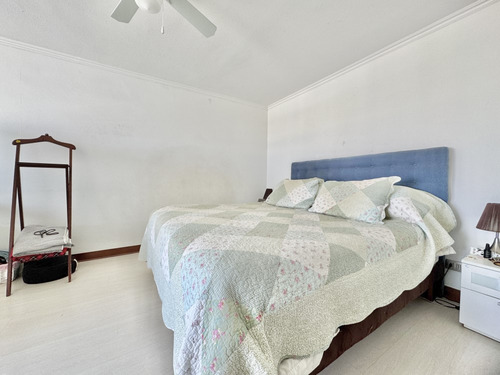 Coleg. Manquehue: 3d 3b + Servicios / Novacion 1,4%