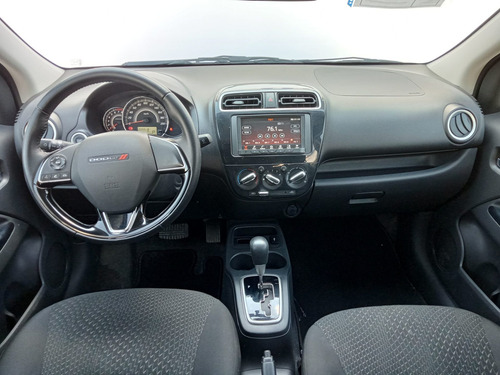 Imagen 14 de 15 de Dodge Attitude 2021 1.2 Sxt At