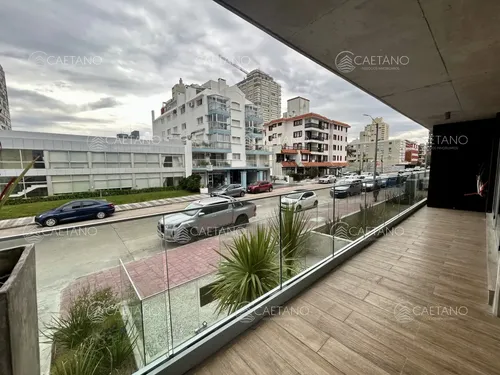 Venta De Apartamento A Estrenar 2 Dormitorios Y 2 Baños, Peninsula Punta Del Este