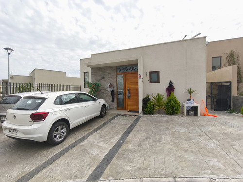 Se Vende Espectacular Casa Mediteranea Aislada