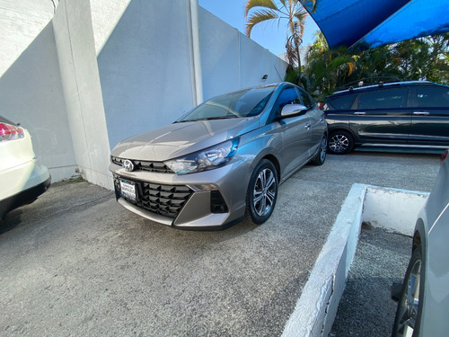 Hyundai hb20 hb 1.6 gl mid at hb