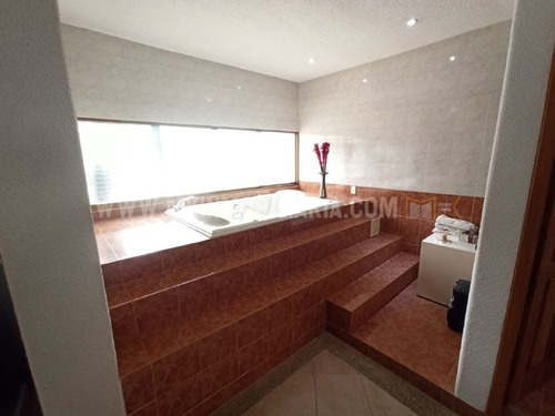 Imagen 12 de 15 de Mk Inmobiliaria Vende Quinta En El Castaño, Maracay. 0414-5865382