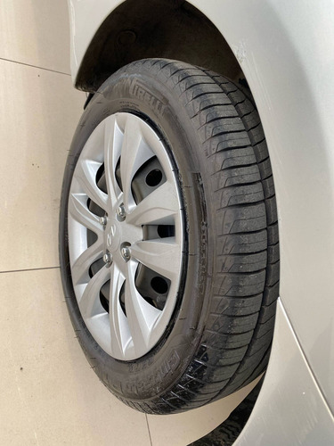 Imagem 14 de 15 de Hyundai Hb20s 1.6 Comfort Plus 16v Flex 4p Automático