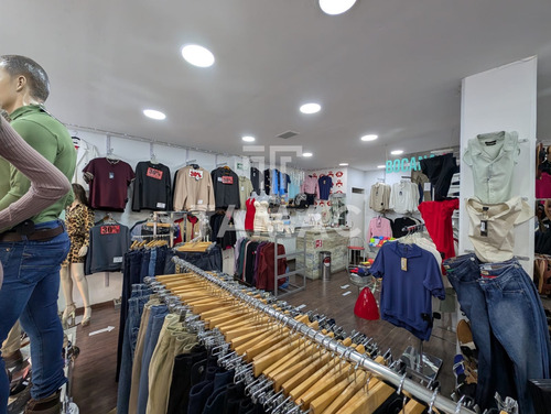 Local En Venta En Lomas De La Selva, Cuernavaca, Morelos