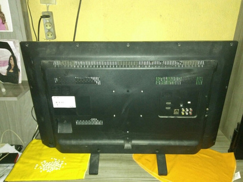 Smart Tv 32 Phillips Tela Trincada