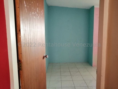 Imagen 6 de 11 de En Venta Hermosa Y Amplia Casa En Urbanización Privada. 0414-6137284. Cod Mls 22-20900