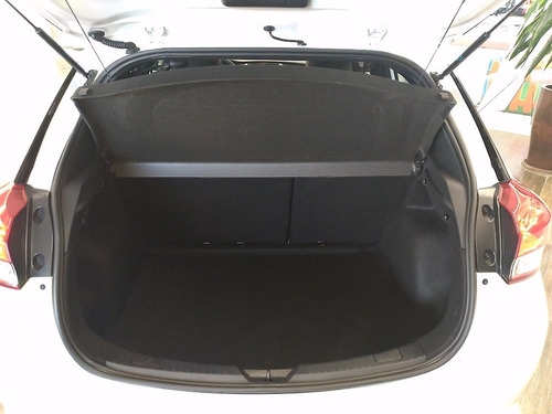 Imagem 8 de 12 de Toyota Yaris 1.5 16v Flex Xs Multidrive