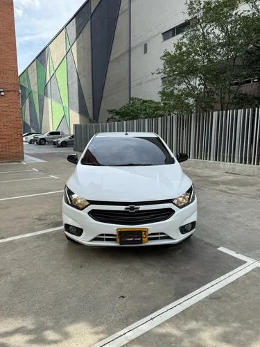 Chevrolet Joy 1.4 Hatchback Mt