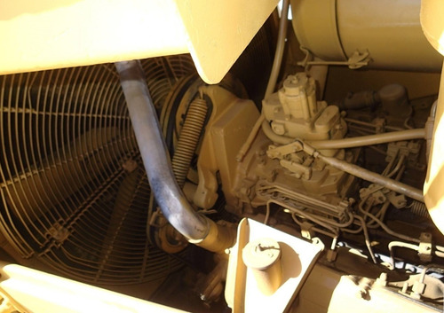 Imagen 10 de 14 de 30) Topador Frontal / Tractor Sobre Orugas Cat D8l