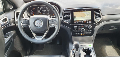 Imagen 13 de 15 de Jeep Grand Cherokee 2020 5.7 V8 Limited Lujo Advance 4x4 At