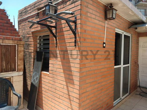 Imagen 11 de 11 de Venta Ph 4 Ambientes Con Patio, Quincho Y Parrilla En Paternal!!
