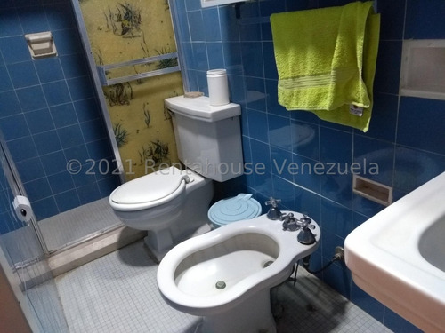 Imagen 15 de 19 de Casa En Venta En Santa Cecilia, Calle Cerrada.