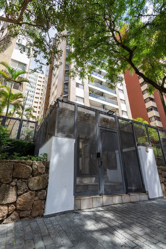Imagem 1 de 28 de Apartamento À Venda No Bairro Moema - São Paulo/sp - O-4661-11945