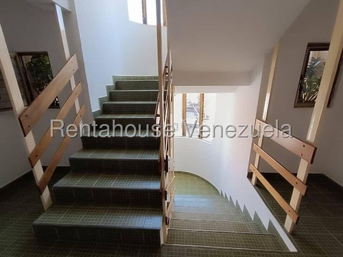 Vendo Apartamento En Urbanización El Bosque, Código 25-9970 Cm Leer Descripción