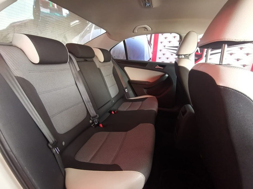 Imagen 14 de 14 de Volkswagen Jetta 2016 2.0 Live At