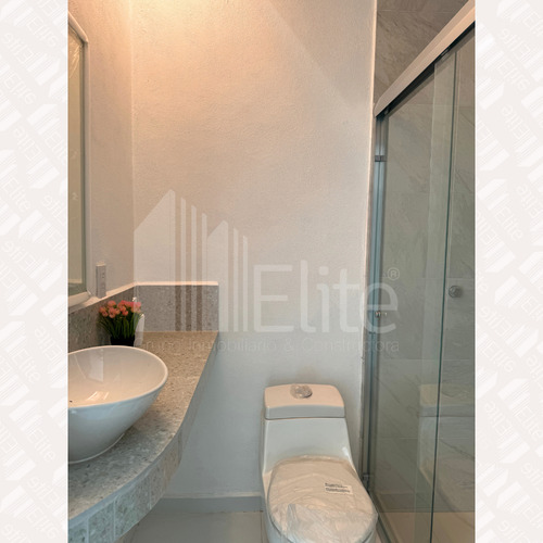 Casa En Venta Para Inversionistas En Lomas De Juriquilla