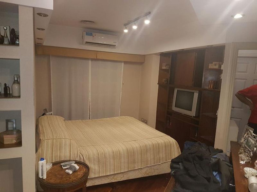 Imagen 19 de 30 de Importante Chalet En Venta En El Centro De Lanús Ideal Para Inversionista