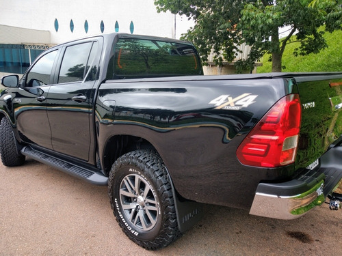 Toyota Hilux 2017 2.8 Tdi Srv Cab. Dupla 4x4 Aut. 4p