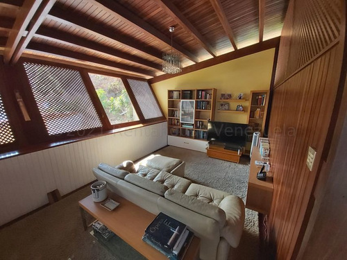 Imagen 7 de 13 de Casa Venta Clnas Del Tamanaco Mls #22-11061 Extraordinaria Casa Del Arquitecto Fruto Vivas Es Una De Las Mejores Urb. De Caracas, En Calle Cerrada Con Vigilancia