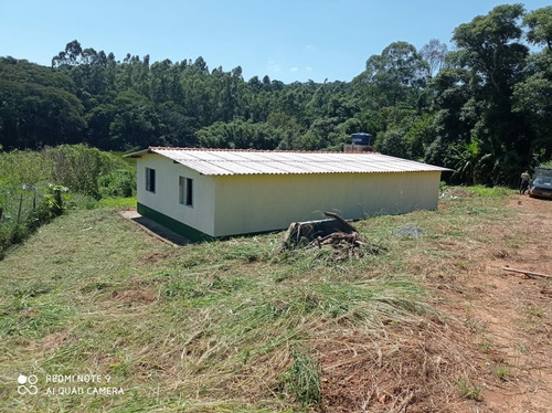 Sítio Em Piedade Bairro Das Ortizes Próximo Ao Centro De Pie