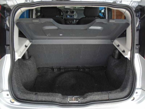 Imagem 7 de 15 de Fiat Uno Vivace 1.0 2014