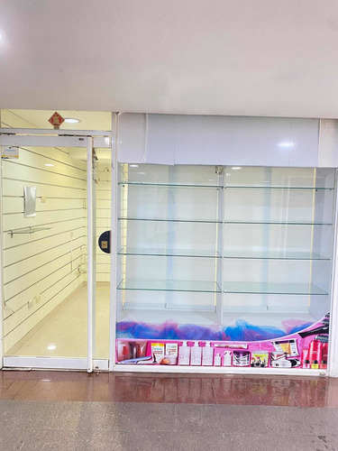 Imagen 2 de 10 de Exocia 09 Ofrece En Venta Local En Lechería