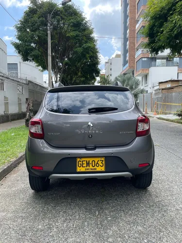 Renault Stepway 1.6 Dynamique Automática