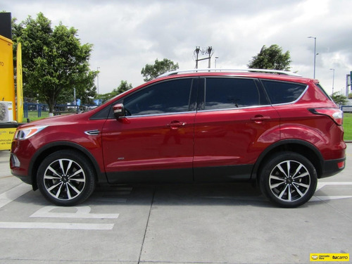 Ford Escape 2.0 Titanium 245 Hp