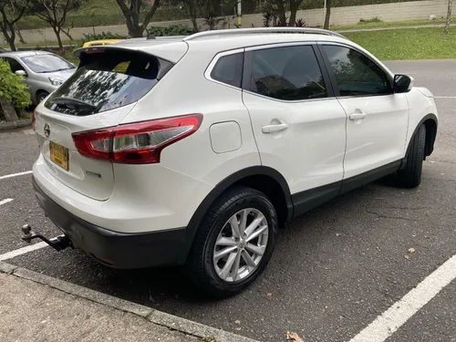 Nissan Qashqai 2.0 Advance 4x2 2015