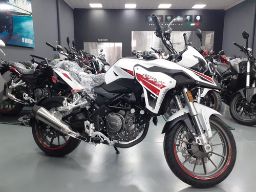 Imagen 4 de 9 de Benelli Trk 251