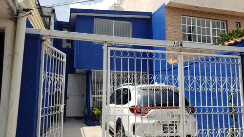 Casa Amueblada En Renta Sobre Av Tecnologico A 100 Mts Del Tren Interurbano