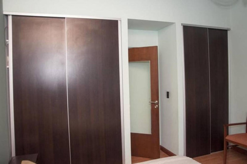 Imagen 17 de 30 de Venta Impecable Triplex, Inmejorable Estado. Maipu 1264. Bel