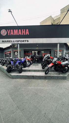 Yamaha Jet Blaster Deluxe 3 Personas En Marelli Sports