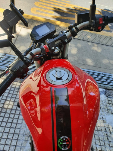 Imagen 11 de 17 de Benelli 302 S