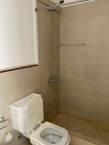 Imagen 8 de 12 de Vendo Departamento 2 Amb. Ramos Mejía Centro Ubicacion Ideal