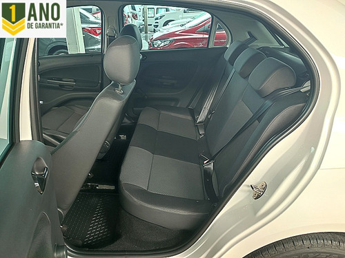 Imagem 8 de 9 de Volkswagen Gol 1.0