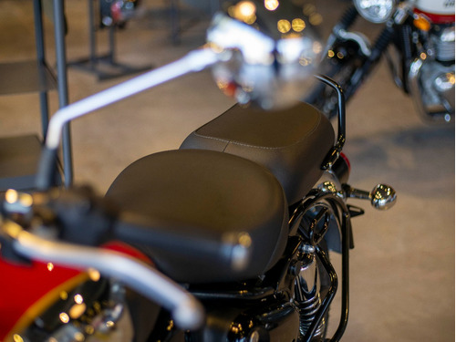 Imagen 20 de 25 de Royal Enfield Classic 350 Chrome Red
