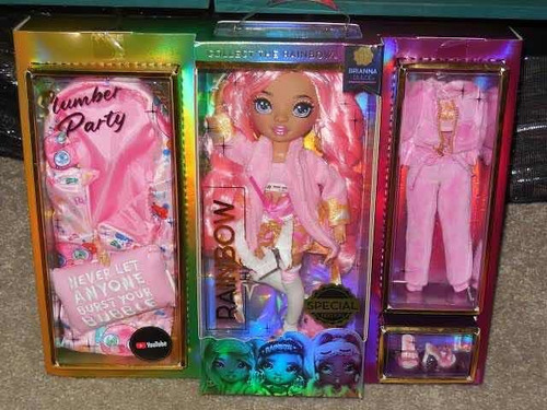 Rainbow High Série Slumber Party