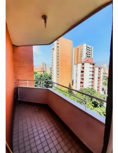 Apartamento En Venta  Laureles