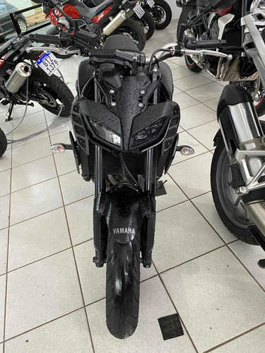 Imagem 3 de 8 de Yamaha Mt 09